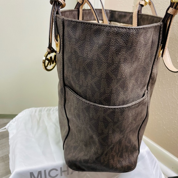 Michael Kors tote handbag - Picture 3 of 7